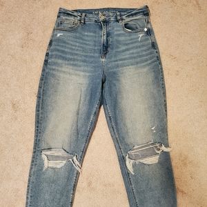 American eagle light wash distressed stretchy mom jeans